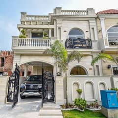 5 Marla Brand New Spanish Style Luxury House For Sale in ParkViewCity Lahore