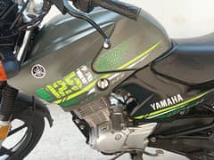 Yamaha YBR 125 g model 23 urgent sale krna he location Okara cantt,