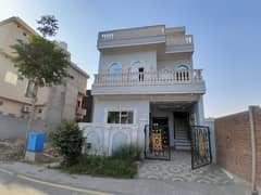Ideal Prime Location 5 Marla House Available In Dream Gardens - Block F, Lahore