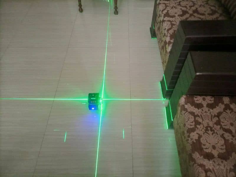 16 lines laser level 3