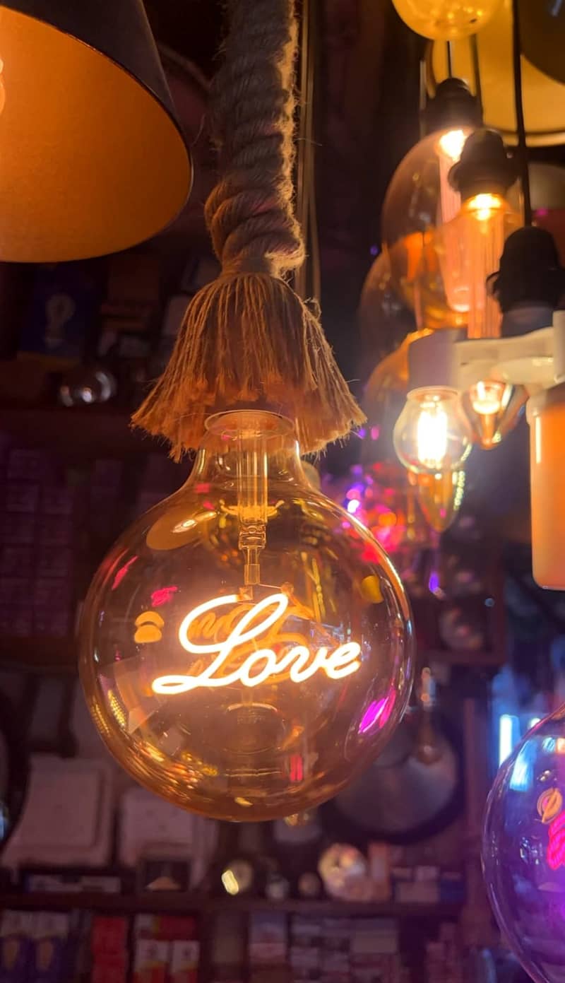 4Watt Pink Love BuLB Led Filament Text Bulb - Love (Pink), Filament 2