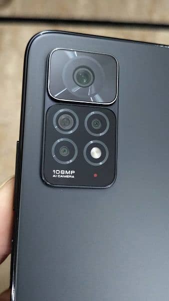 Redmi Note 11 Pro in 10/10 Condition 4