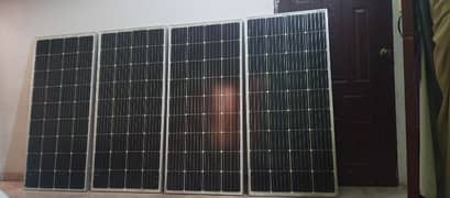 Solar panels (4 Addad)