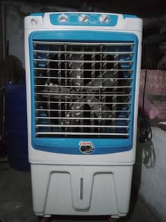 IZONE Room Cooler with ice box just like new