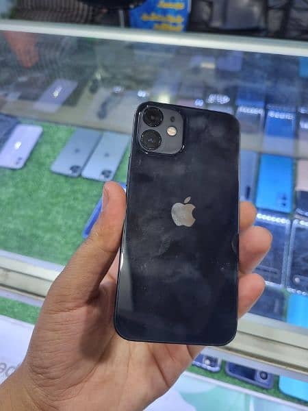 iPhone 11 pro max PTA Approved 3