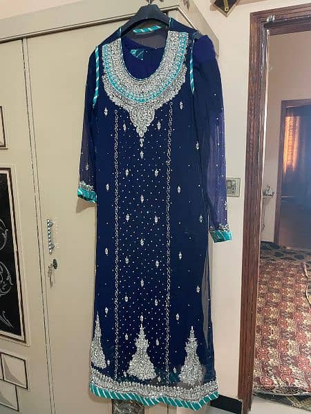 used party wear dresses 10/10 condition, kaam Kay kapray kaam kia hoye 5