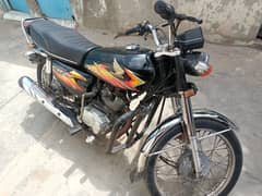 HONDA CG125 MODEL 2021 (APRIL) IN BLACK COLOR AVAILABLE FOR SALE