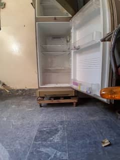 Pel Refrigrator