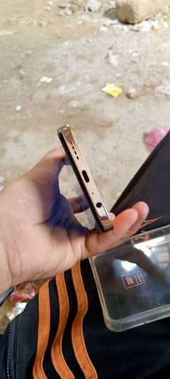 Infinix note 30 1 month use whatsapp or contact 03272519822 0