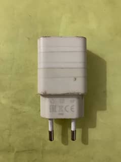 Mi Charger (20W iPhone charger)