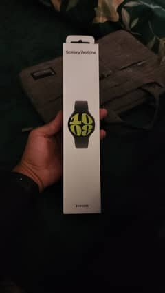 Samsung Galaxy Watch 6 Box Pack