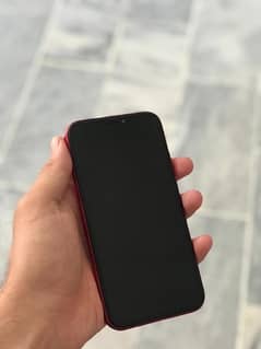 urgent for sale iphone 11 JV 64 gb water pack 86 health