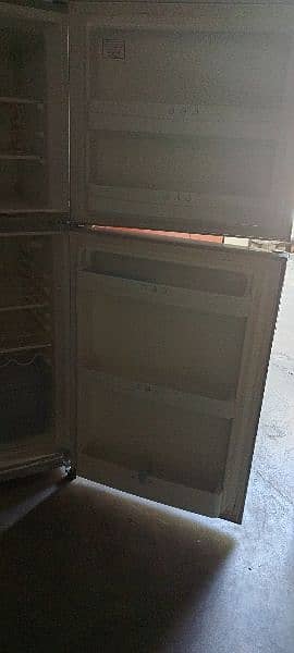 haier refrigerator for urgent sale 4