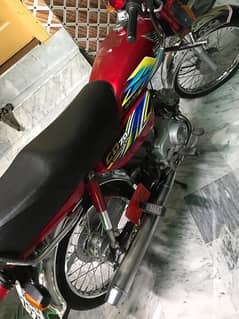 Honda 70t saaf conditionha urgent sale need money please only call