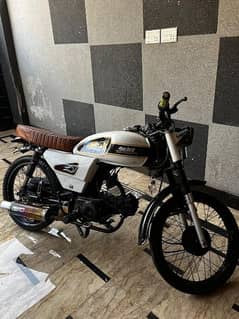 Cafe racer modified dhoom 70cc