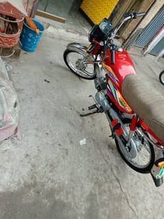 Honda CD 70 bike O34647ll988 only WhatsApp