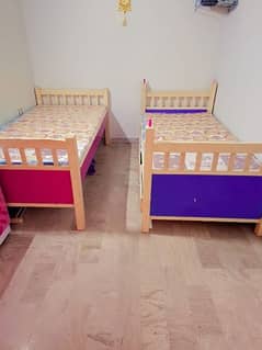 double bed pink blue colour 2 in 1 bed set with out matters