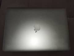 Macbook pro late (2013)