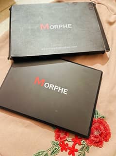 Morphe 35R eyeshadow palette