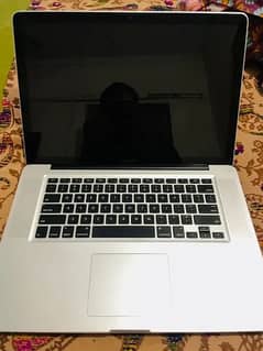 Apple Macbook pro late 2011 model