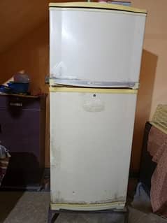 WAVES HOME USED REFRIGERATOR EXTRA LARGE SIZE, GOOD WORKING