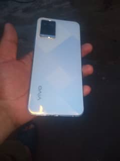 vivo y21 a 10by 10 condition with box and charger original only 29000