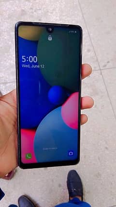 LG new condition