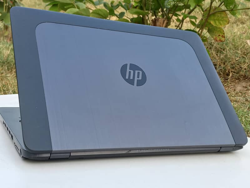 Hp zbook core i7 with graphic card: 03018531671 8