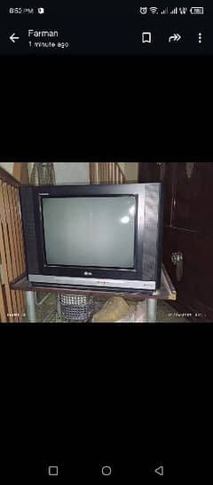 lg tv for sale original condition with remote