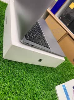 MacBook Air M-1 Chip 2020