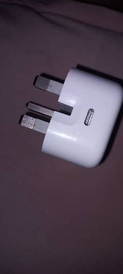 I phone 14 original cable and original apple ka 25 watt ka adopter hai