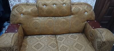 Sofa set and almari for sale
