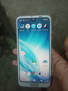 aquos r2 4/64 non pta