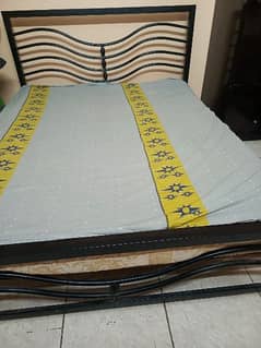 wrought iron bed with matteress