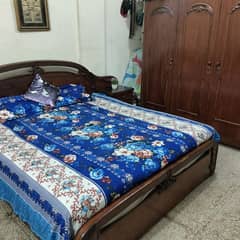 Sheesham wood 4 pcs bedroom set Urgent sale prices reasonable