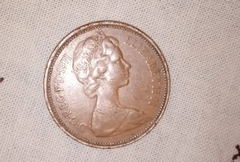 British Elizabeth l l 1971 2 penny rear coin for sale 0