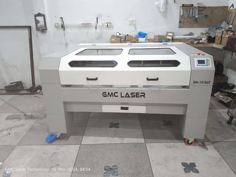 Laser cutting and engraving machine 2