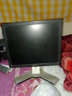 Dell 17 inch LCD he Kahi se bhi LCD me nishan nahi he