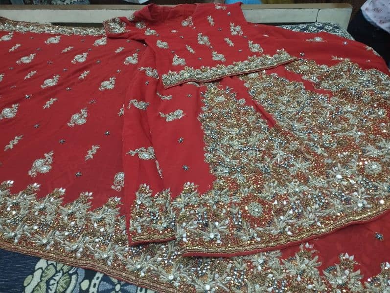 zabardast lehnga 0