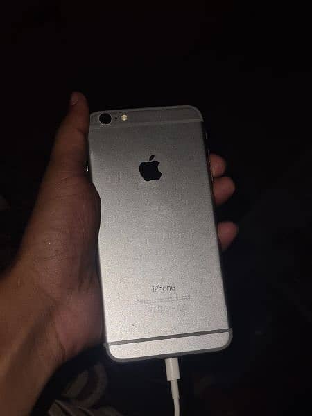 iPhone 6 plus 64 non pta 1