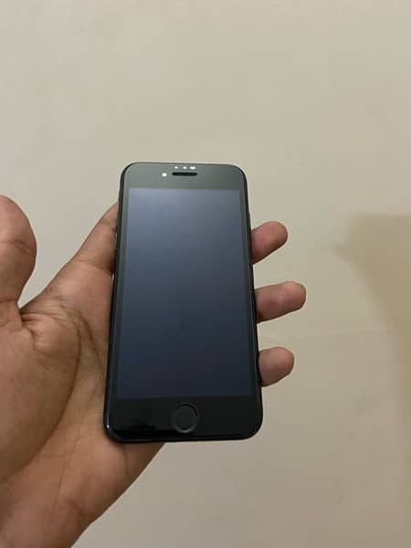 iphone 7 ALL OK pta aproved 3