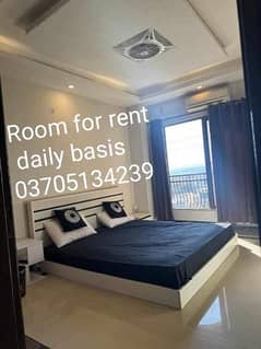 Room available for rent daily basis 03705134239