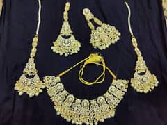 Brand New White pearls jewelry set for sale