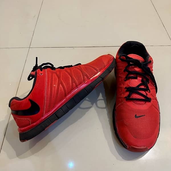 Nike free 3.0 red and black hotsell