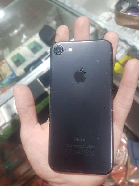 iphone 7 03084678120 only call no chat 1