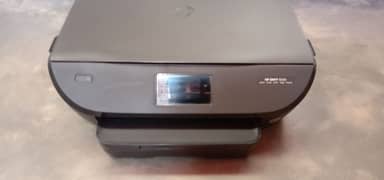 HP envy 5540 5 in one  printer color black all ok everything ok