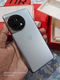 one plus 11R for sale
