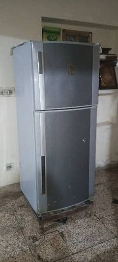 Dawlance Refrigerator in Good Condition