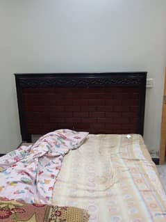 Queen size bed good condition 0321/512/0593 whatsapp / call