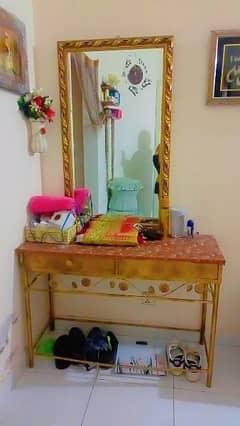 DRESSING WITHOUT MIRROR WITH SIDE TABLE